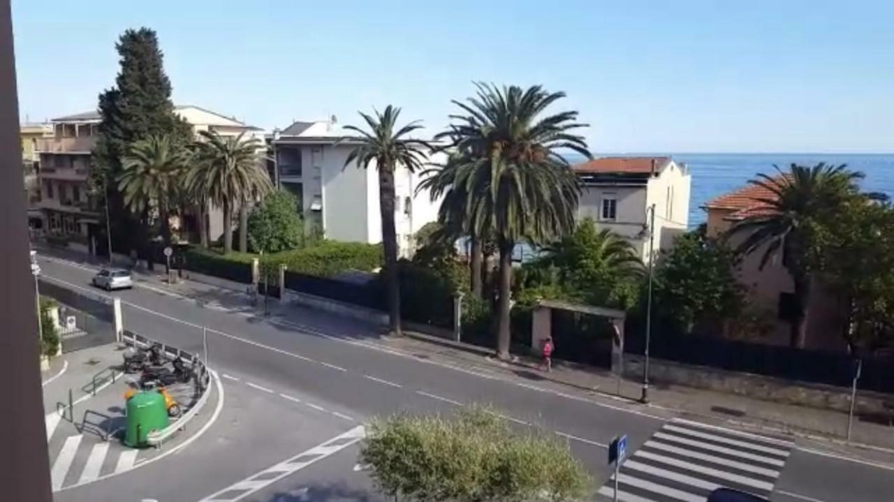 Varigotti #Subitoalmare Экстерьер фото